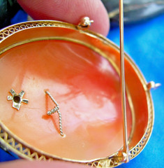 Original EARTH MINED DIAMOND Deco Antique Victorian SOLID 14K GOLD Cameo Broach