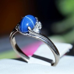 10k w/gold sz 5 ring 1.00ct lab created blue star sapphire diamond 1.72gr N3505