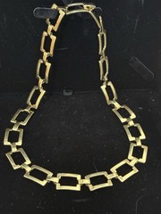 Vintage Unbranded Necklace Distinctive Square Gold Tone Link Design 18 Inches