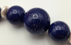 Vintage Patriotic Red White Blue Beaded Necklace Faux Cinnabar Goldstone 32″