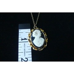 Vtg Cameo Necklace and Screw Back Earrings Set Gold Tone Black Rhinestone 3pc