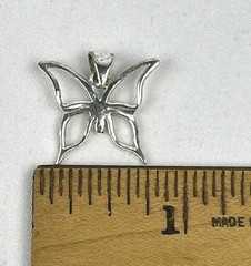 925 Sterling Silver Vintage Shiny Open Butterfly Motif Drop Pendant -3/4″ 1.26g