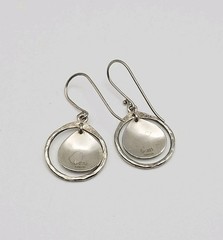 Retired Silpada Sterling Silver Hammered Disc Cut Out Dangle Earrings 1.55″