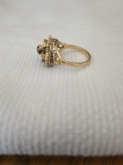 Vintage 18KT H.G.E Garnet Flower Ring – Size 8
