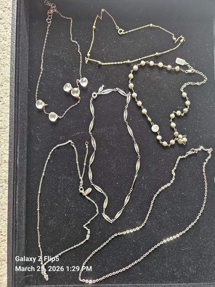 Mixed Lot Vintage Necklaces & Bracelets Gold Tone Silver Tone Beaded Jewelry