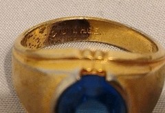Vintage 18kt H.G.E. Ring With Blue Stone Unisex Sz 10.75