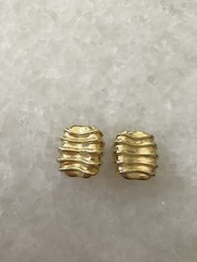 Vintage Clip-on Earrings Goldtone Square Shape With Waves