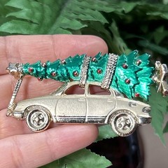 AJC Large Christmas Brooch Bringing Home the Tree with Car Gold Tone and Enamel