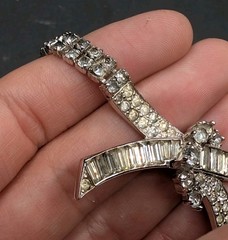 Vintage JOMAZ Signed Joseph Mazer Clear Rhinestone Silver Tone Necklace ⚠️Read