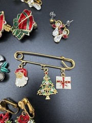 Vintage Christmas Jewelry Lot Trees Bells Santa Earrings Brooch Craft Wear