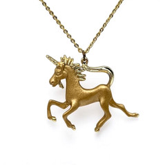 VTG Textured Gold-tone Unicorn Pendant necklace 24″ Fantasy Mythical