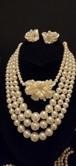 Vintage Mod Faux Pearl Jewlery Lot Of 61. 6lbs+.24 Signed Monet Anne Klein Avon