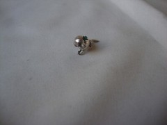 VINTAGE 1970-80s 3D POPPY SEED POD GREEN TOPAZ STERLING SILVER STAMPED 925 PIN