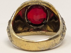 Vintage US Army Military Gold Plated Ring Red Faceted Stone Karatclad Size 10.5