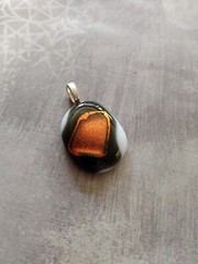 Vintage pendent artisan art glass 3D fiery precious metal foil boro silica