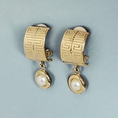 Givenchy Clip Earrings Logo 4G Dangle Pearl Gold Runway Signed 80s Vintage