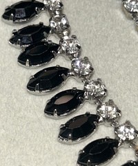 Joseph Warner Signed Black Glass Rhinestone Bib Necklace Vintage Mid Century 15”