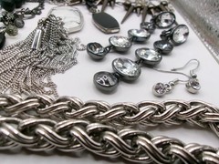 Vintage Estate Costume Jewelry Lot~NR (AVON)~LIZ C~NAPIER~CHICO’S~KENDRA SCOTT