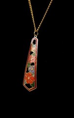 Vtg Cloisonne Pendant Necklace NOS Gold Plated 24″ Chain In Silk Pouch Boho Gift