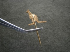 Kangaroo Australia Vintage Goldtone Stick Pin Lapel Pin 1.0g