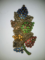 Vintage 1930s Multi Color Rhinestone Dress Clip & Grape Brooch (L/N) Lot As Is