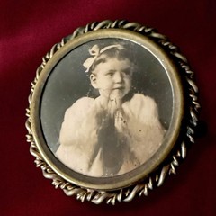 Victorian Mourning Photo Brooch Child Portrait Antique C Clasp Pin