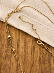 Vintage Gold Tone Feather Necklace Adjustable Chain Nature Boho Chic Statement