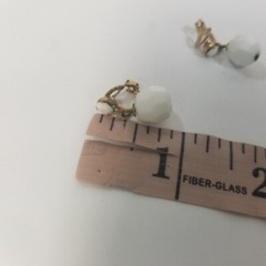 Vintage White Bead Gold Tone Dangle Drop Clip Back Earrings