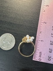 Seta Gold tone cultured freshwater white pearl cluster clear accents ring sz 9