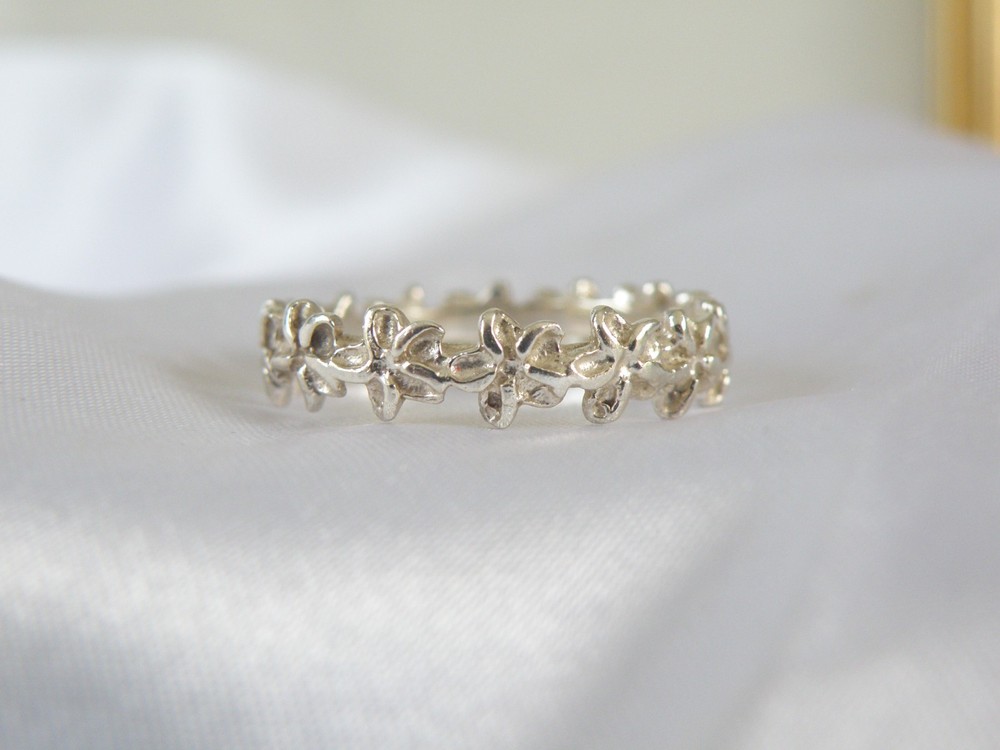 Vintage Hawaiian Sterling Silver Plumeria Eternity Band Ring Size 10