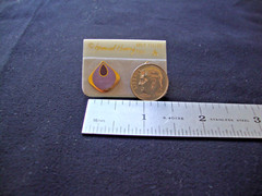 VINTAGE SAMUEL HUANG DESIGNER CLOISONNE RETRO MOD PURPLE & LAVENDER STUD EARRING