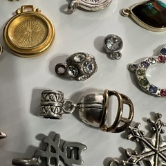 Vintage Large 30+ Pendant Collection | Mix Lot Rhinestones Gold Silver Tone