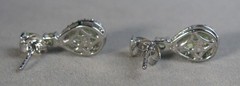 NIB Sterling Silver Peridot August Birthstone Pierced Earrings 1.7g #B171