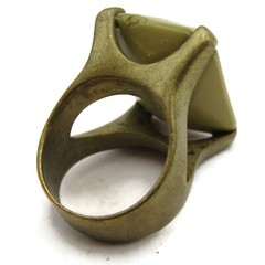Vintage Statement Ring Sz 6.5 Olive Green Emerald Cut Plastic Stone Brass
