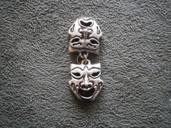 Mardi Gras Theater Masks Vintage Sterling Silver Bracelet Charm Pendant 3.1g