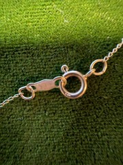 Vintage SOLID 14KT Gold Stamped 16″ Necklace Chain 1.2 Grams w/ Pearls
