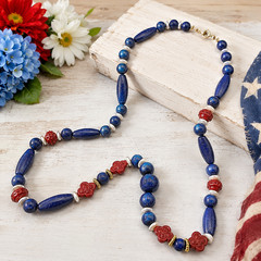 Vintage Patriotic Red White Blue Beaded Necklace Faux Cinnabar Goldstone 32″