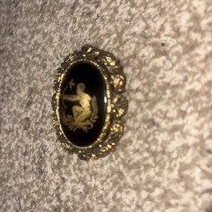 Vintage Gold Tone Sagittarius Zodiac Brooch Oval Black Glass Archer Pin