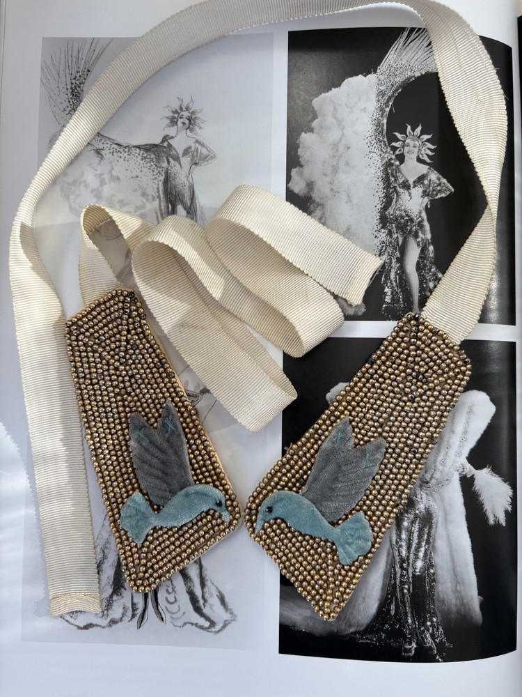 Antique VTG 1920s Beaded Bib Collar Neklace w/ Hummingbirds Unique Gift Birds