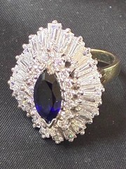 Gorgeous! Vintage Sapphire CZ Size 8 #935 Silver Gold Plated ring 8gram