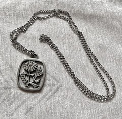 25” Sweden Pewter Pendant Infinity Chain No Clasp