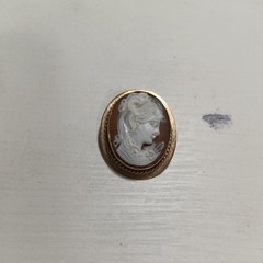 9CT CAMEO BROOCH GOLD