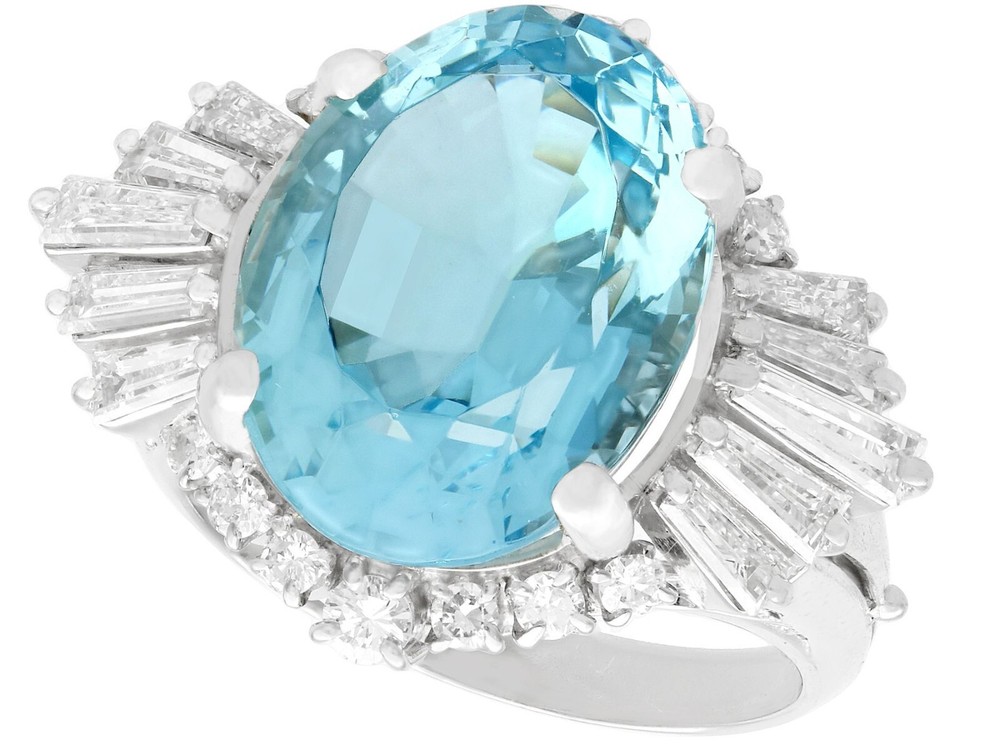 Vintage 1990s 7.75Ct Aquamarine and 1.65Ct Diamond Platinum Cocktail Ring