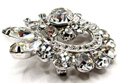 Vintage Signed Eisenberg Ice Rhodium-Plated Sparkling Rhinestone Floral Brooch