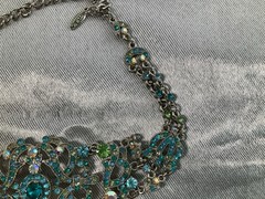VCLM Vintage Victorian Style Choker Necklace Blue Green AB Crystals