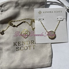 ✨Kendra Scott Sand Dollar Gold Pendant Necklace In Natural Mother of Pearl New✨