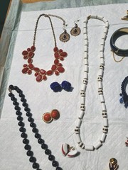 Vtg Patriotic Mixed Jewelry Lot Red White Blue Collection Vtg To Current 21 Pc.
