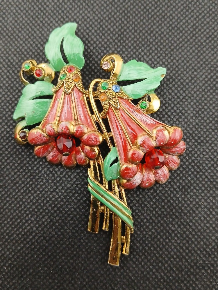 1930s green red enamel multicolor stones dangle beads trumpet flowers brooch