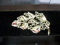 Vintage Lisner Brooch, Gold Tone Metal Brushed & Etched Leaves, Signed 2 1/2 “