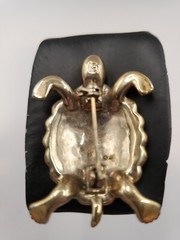 Lauren Conrad Signed Vintage Turtle Pin Brooch Gold Tone Honey-Colored Enamel